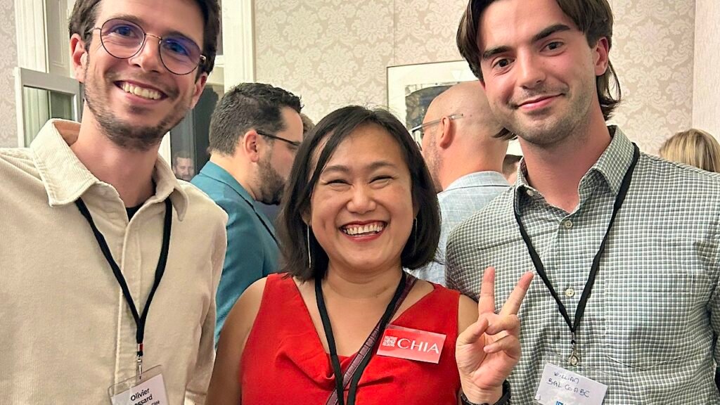 Commercial real estate professionals, property owners, developers, and investors networking at the 2025 Québec City Fall Real Estate Cocktail.
